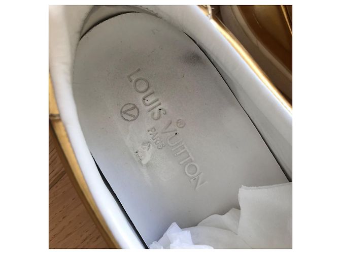 Sneaker LOUIS VUITTON T.EU 38.5 Leder Golden - Ansicht 8