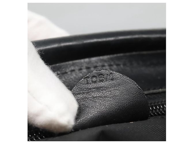 Céline Borsa a spalla CELINE in nylon nero e oro Auth EC662 D'oro - vista 9