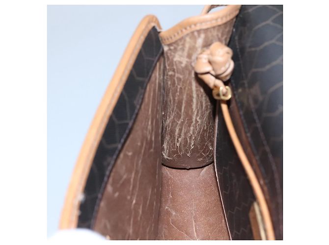 Borsa a spalla in tela a nido d'ape Christian Dior PVC nera e dorata Auth BA558 Nero D'oro - vista 9