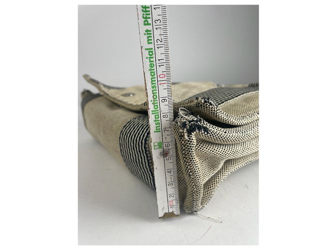 Hermès Vintage Hermes Canvas Schultertasche Beige - Ansicht 13