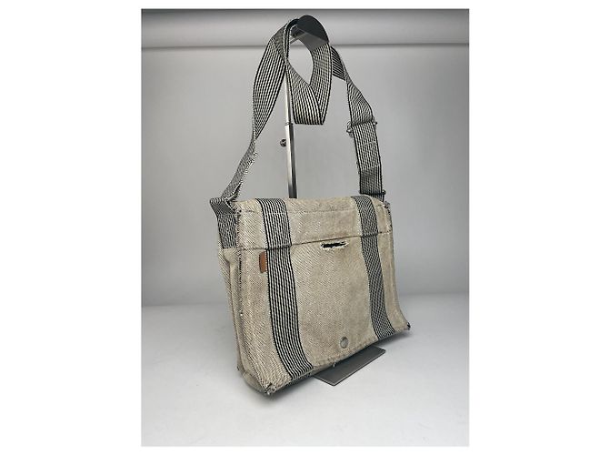 Hermès Vintage Hermes Canvas Schultertasche Beige - Ansicht 4