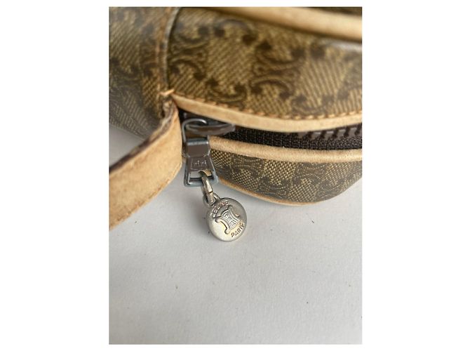 Céline Vintage Celine Paris Triomphe Leder Monogramm Tasche Verde - vista 8