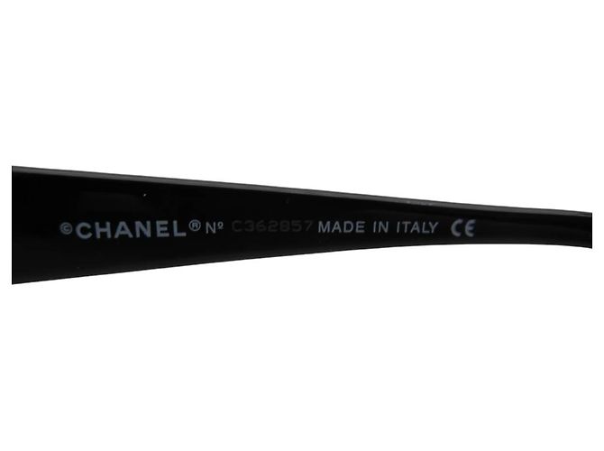Gafas de sol Chanel negras acolchadas con logo CC dorado 5009 Negro - vista 5