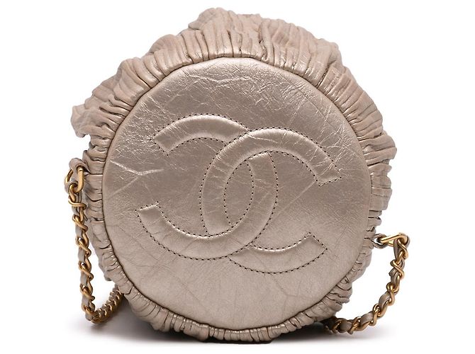 Chanel Gold Medium Metallic Calfskin Coco Pleats Drawstring Backpack Golden - view 3