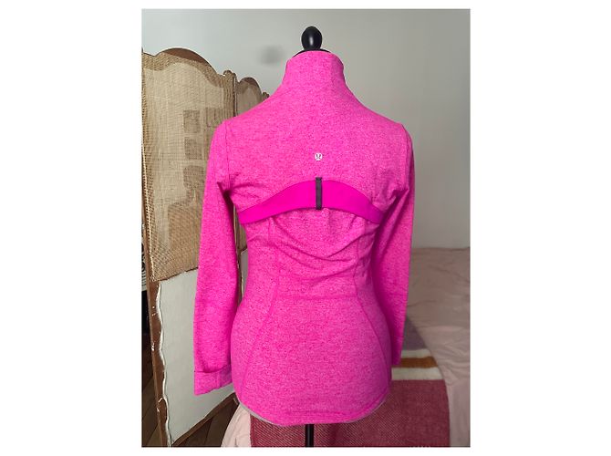 Autre Marque Top Lululemon para mujer en muy buen estado - vista 2