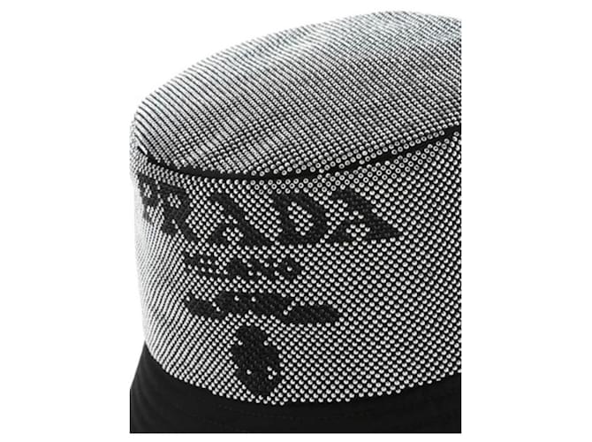 Cappello Bucket Prada Re-Nylon Nero con Borchie - vista 2