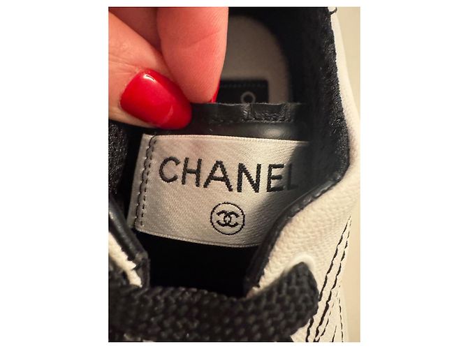 Chanel Sneakers in cotone bianco e nero - vista 10