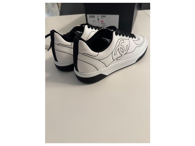 Chanel Sneakers in cotone bianco e nero - vista 11