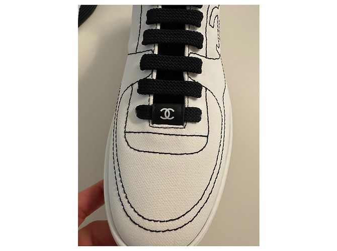 Chanel Sneakers in cotone bianco e nero - vista 3
