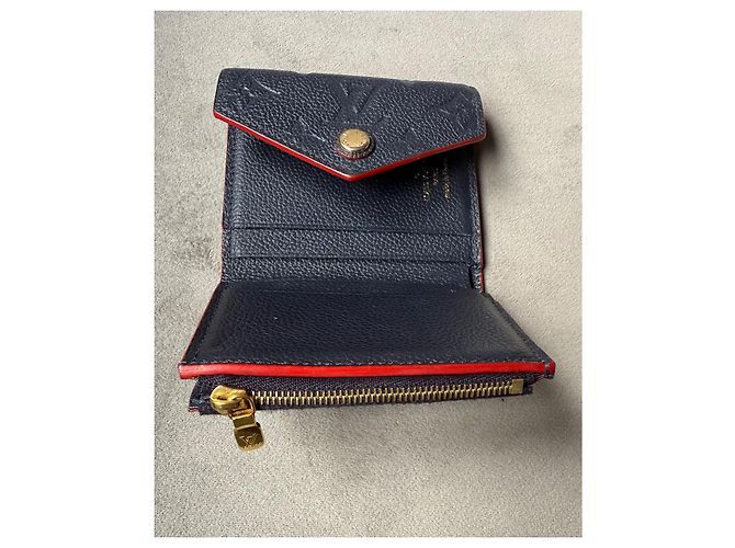 Portafoglio Louis Vuitton Zoe Monogram Empreinte Pelle Blu Navy Blu scuro - vista 10