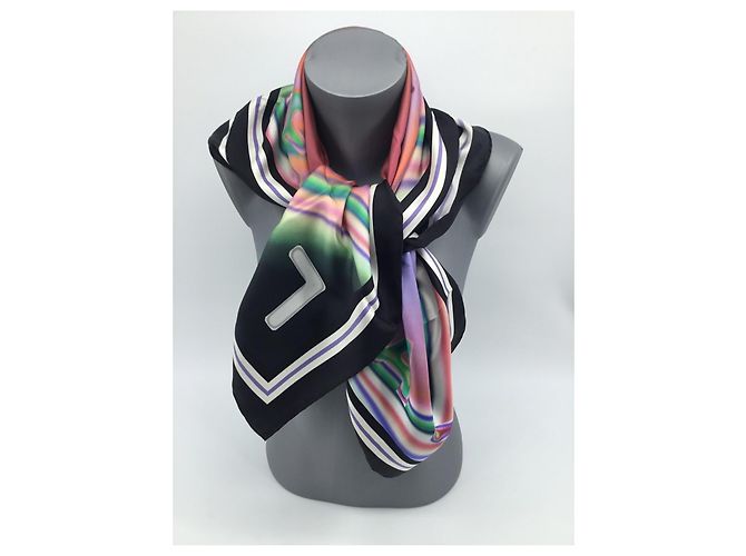 Sciarpa Burberry Love Is Eternal in seta 90x90cm Multicolore - vista 14