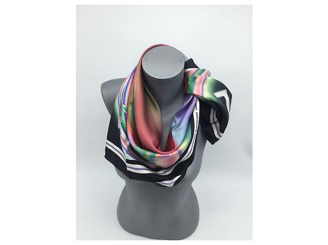 Sciarpa Burberry Love Is Eternal in seta 90x90cm Multicolore - vista 6