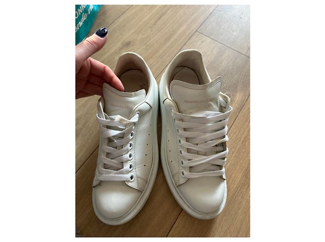 Sneaker Alexander McQueen - vista 3