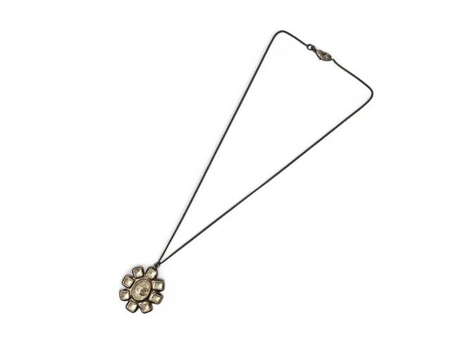 Collana in metallo gunmetal Chanel con pendente Coco Mark CC Metallico - vista 4
