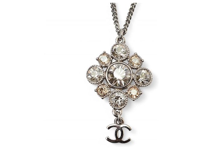 Pendente di collana argento Chanel con il marchio Coco CC - vista 2