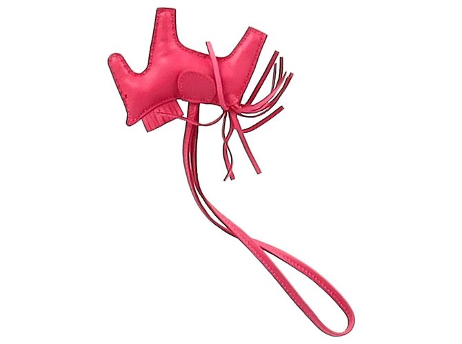 Charm Rodeo PM da Hermès em couro rosa - vista 6