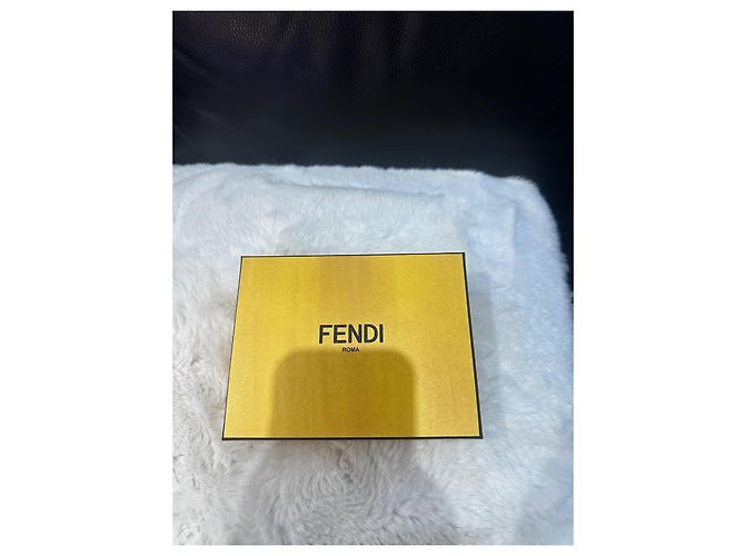 Fendi Tray Pink Lambskin - view 10