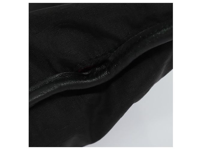 Borsa a spalla Salvatore Ferragamo in nylon nero Auth bs23806 - vista 14