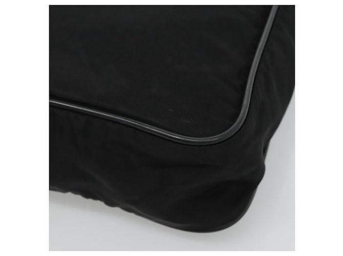 Borsa a spalla PRADA in nylon nero Auth 106796 - vista 10