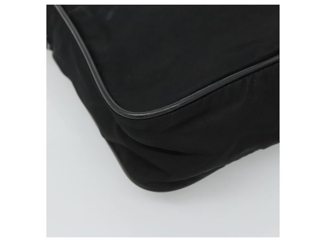 Borsa a spalla PRADA in nylon nero Auth 106796 - vista 11
