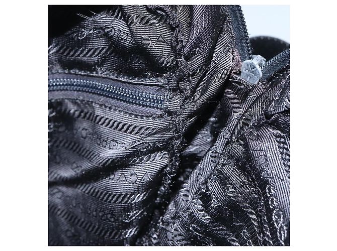 Borsa a spalla PRADA in nylon nero Auth 106796 - vista 19