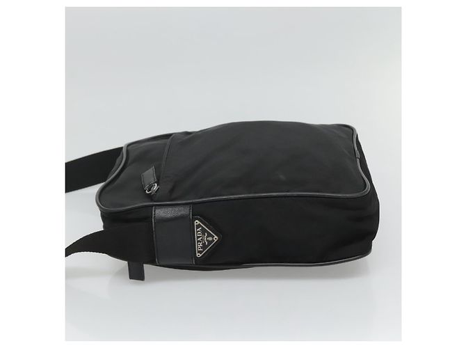 Borsa a spalla PRADA in nylon nero Auth 106796 - vista 4