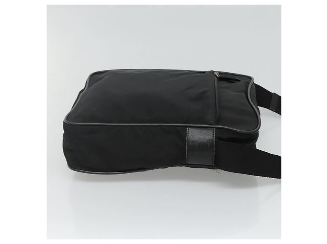 Borsa a spalla PRADA in nylon nero Auth 106796 - vista 5