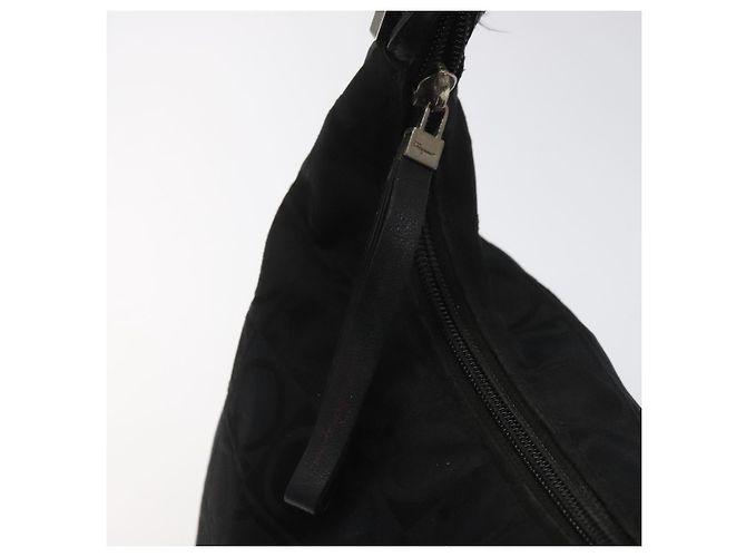 Borsa a mano in tela nera Salvatore Ferragamo Auth bs23793 Nero - vista 15