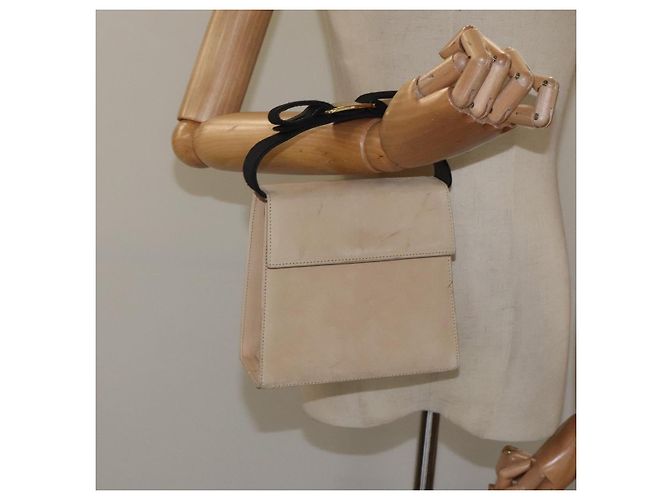 Borsa a mano Salvatore Ferragamo in suede beige oro Auth hk2342 D'oro - vista 21