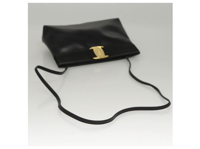 Borsa a Spalla Salvatore Ferragamo in Pelle Nera Oro Auth BA1003 Nero D'oro - vista 7
