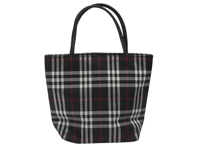 Bolso de mano de nylon negro con estampado Nova Check de BURBERRY Auth hk2393 - vista 3