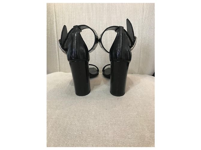 Sandali SAINT LAURENT T.EU 38.5 Pelle Nero - vista 6