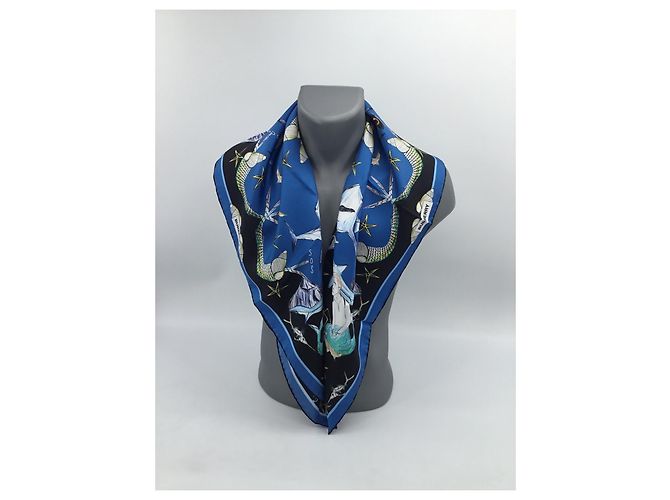 Burberry Stola in seta blu molto raffinata - vista 9