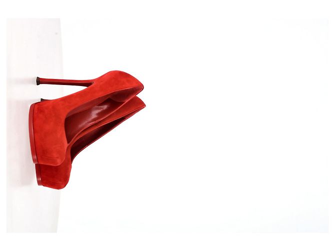 Yves Saint Laurent Décolleté Tribtoo Saint Laurent in suede rosso Bordò - vista 12