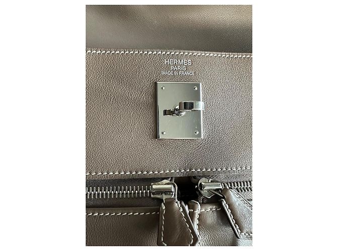 Hermès Kelly Lakis 35 in pelle Swift color Etoupe Grigio - vista 11
