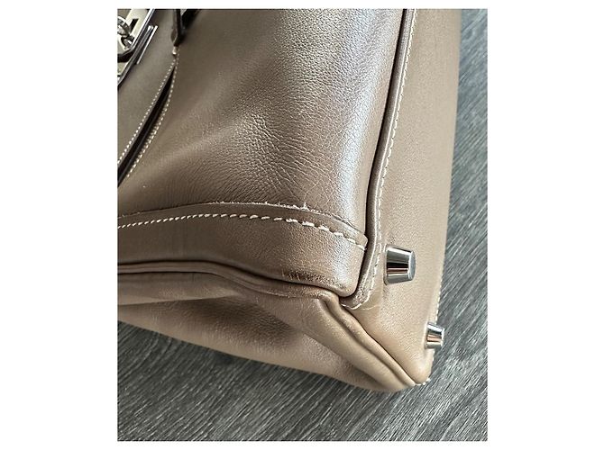 Hermès Kelly Lakis 35 in pelle Swift color Etoupe Grigio - vista 16