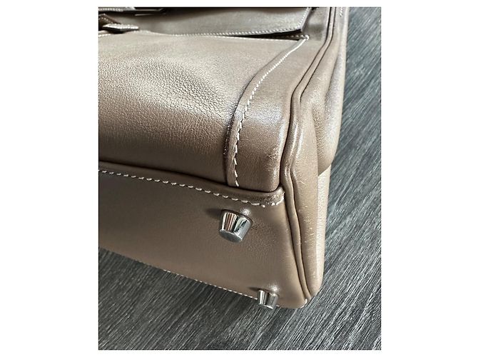 Hermès Kelly Lakis 35 in pelle Swift color Etoupe Grigio - vista 17