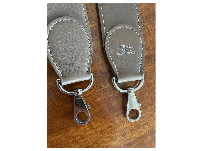 Hermès Kelly Lakis 35 in pelle Swift color Etoupe Grigio - vista 20