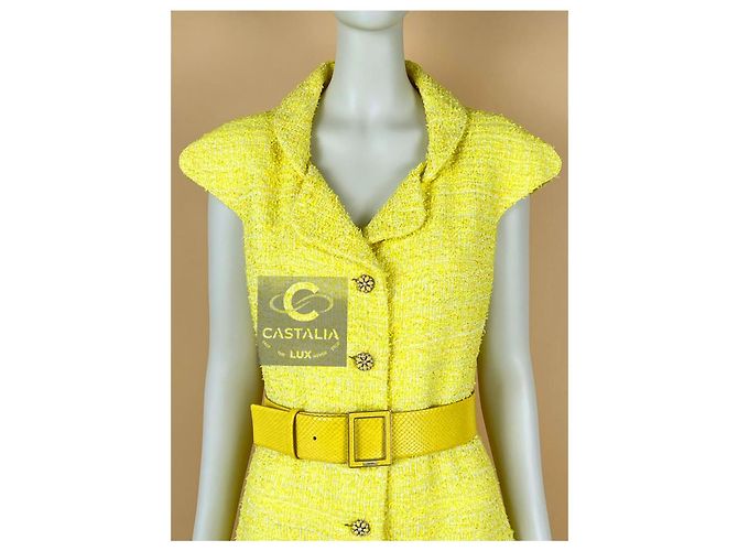 Chanel Vestido de tweed amarillo con botones Gripoix 11K$ CC talla 40 FR - vista 6