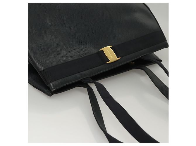 Borsa Tote Salvatore Ferragamo in pelle embossata blu navy Auth sw161 - vista 6