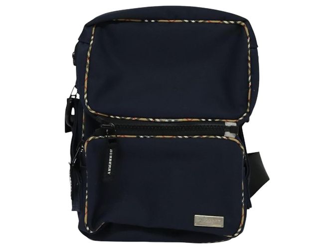 Burberry Schultertasche aus Nylon in Marineblau Auth BA827 - Ansicht 2