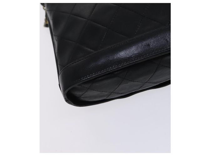 CHANEL Borsa a Spalla Matelassé con Catena in Pelle di Agnello Nera CC Auth bs23838 Nero - vista 13