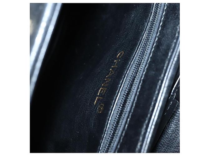 CHANEL Borsa a Spalla Matelassé con Catena in Pelle di Agnello Nera CC Auth bs23838 Nero - vista 17