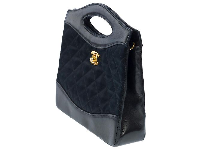 Borsa CHANEL 31 Vintage in Pelle Nera - 102607 Nero - vista 4
