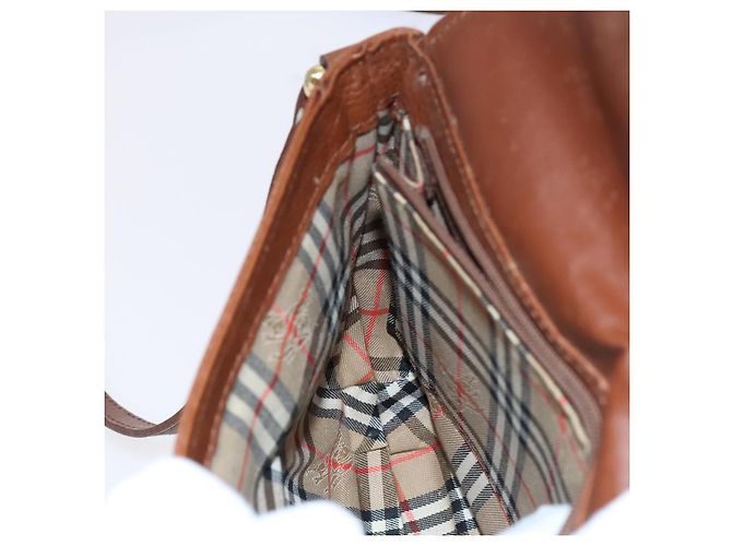 Autre Marque Borsa a spalla in pelle marrone Burberrys Auth ti2945 - vista 18