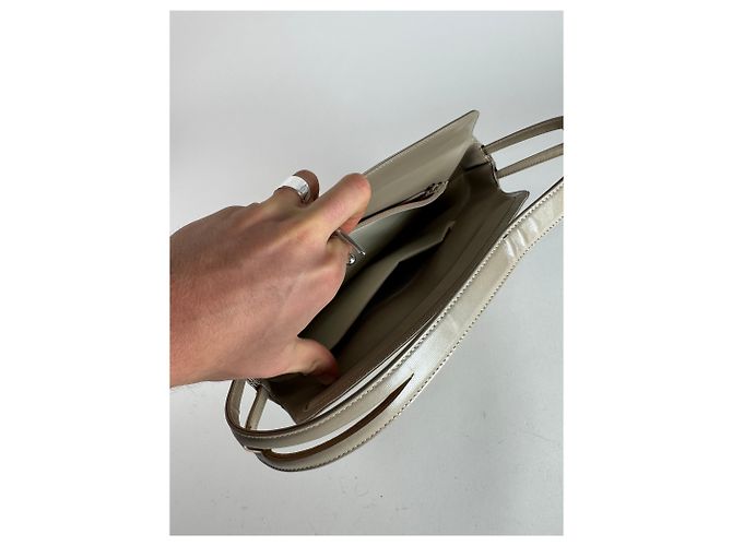 Bolso de cuero patentado 4G vintage de Givenchy gris marrón - vista 2