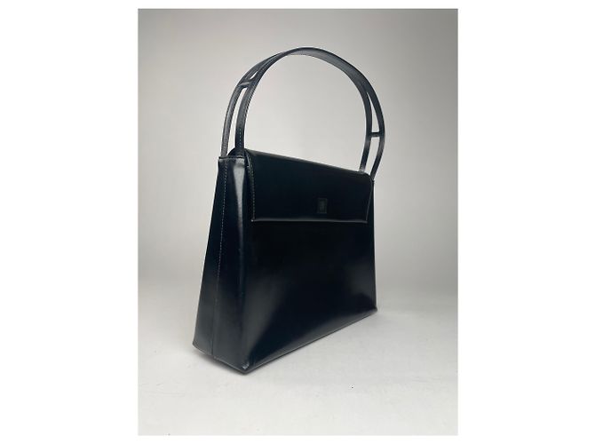 Vintage Givenchy 4G Handtasche aus Lackleder schwarz - Ansicht 3