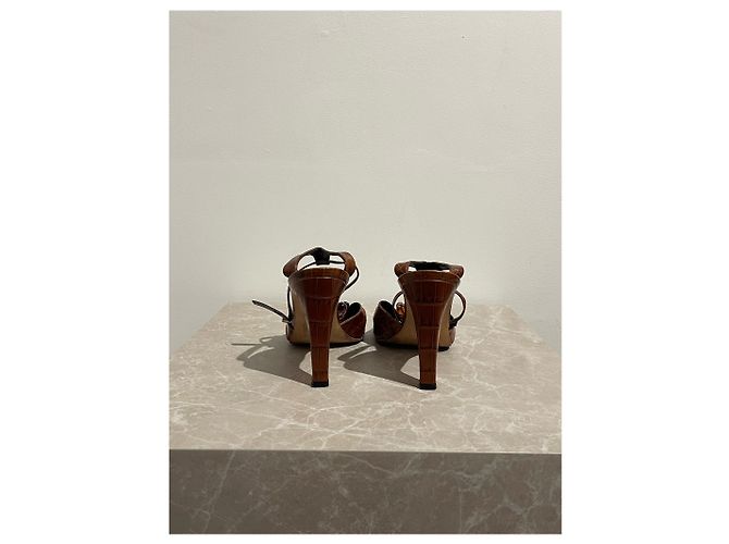 Sandali VERSACE T.EU 37.5 Pelle Marrone - vista 6