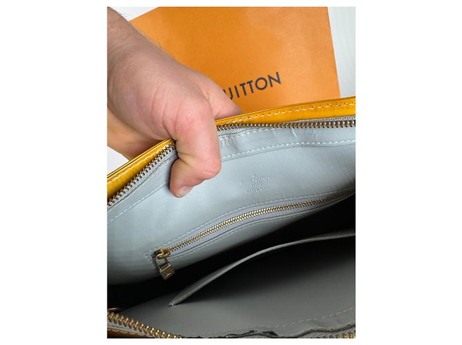 Alma Vintage Louis Vuitton Vernis Leder Tasche Gelb - Ansicht 15