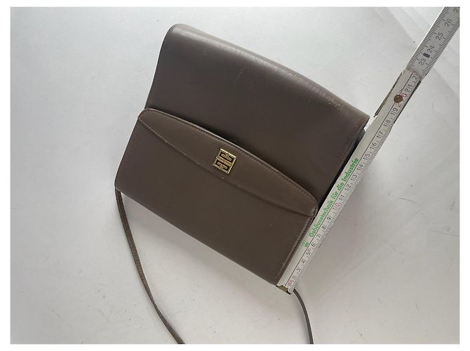 Vintage Givenchy 4G Leder Tasche Braun - Ansicht 14